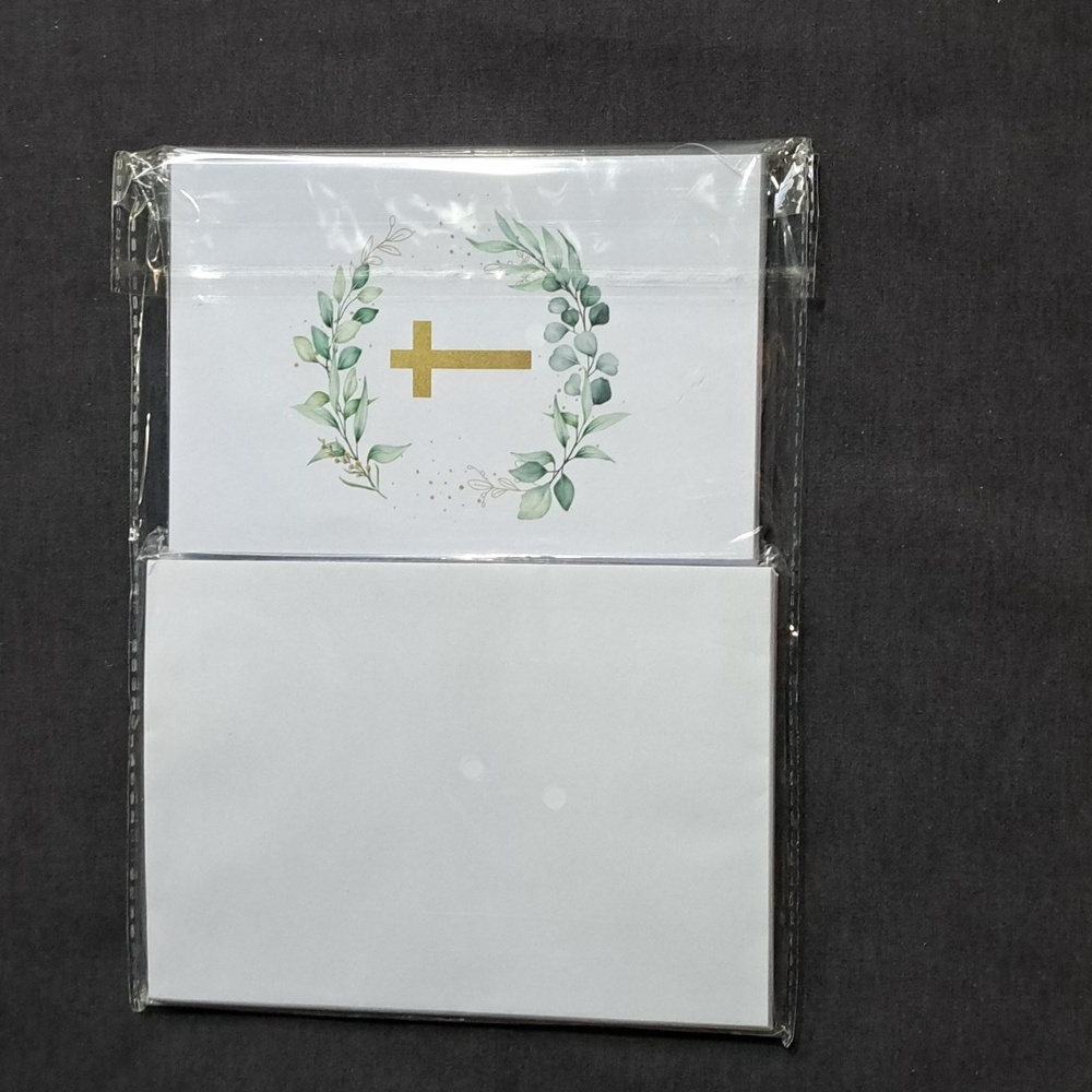 NWT 25 Christening Cards and Envelopes